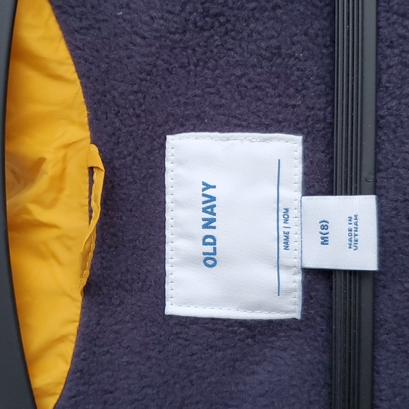 Kids Old Navy Quilted Puffer Vest - Picture 4 of 5